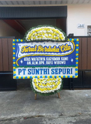Papan Bunga Duka di Eipumek